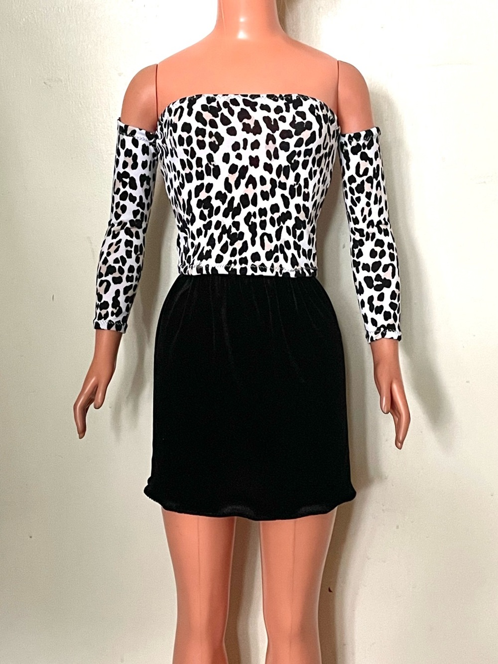 Animal Print Top & Black Velvet Mini Skirt for My Size Barbie Doll 36" New